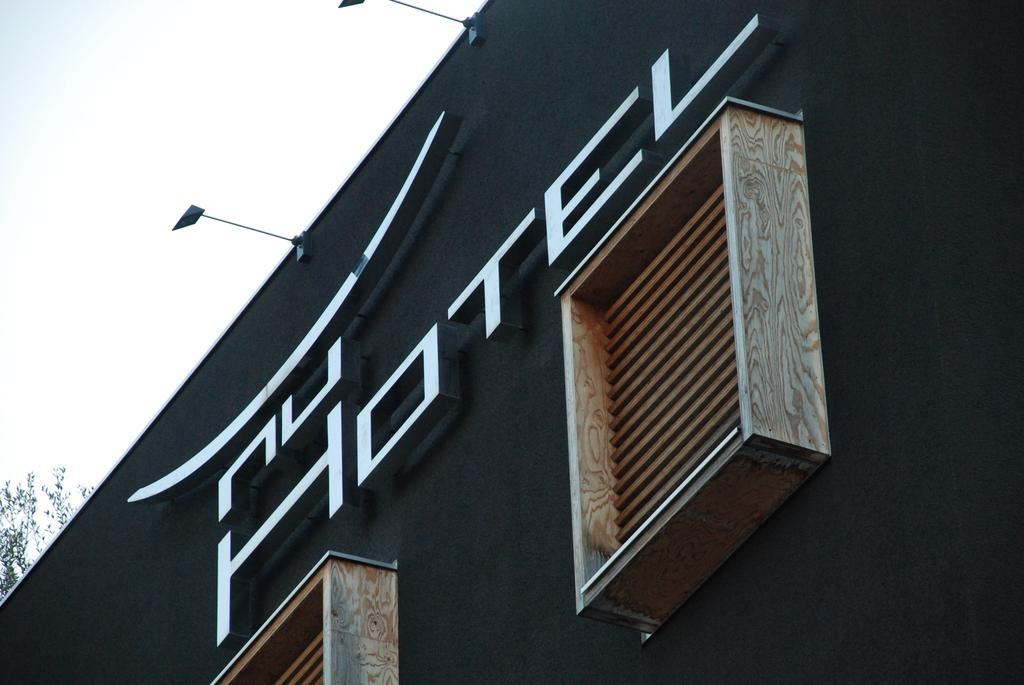 Nu Hotel Милано Екстериор снимка