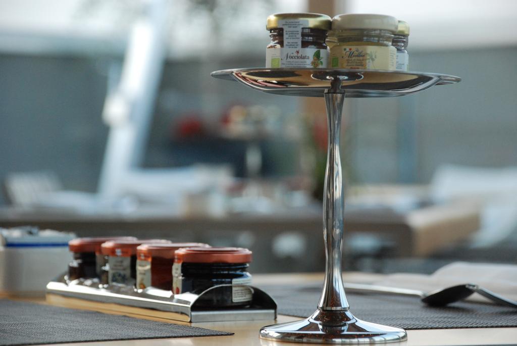 Nu Hotel Милано Екстериор снимка